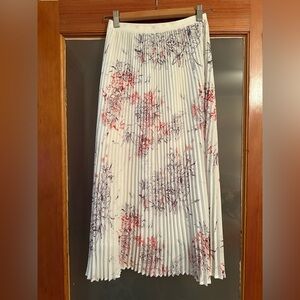 Babaton Floral Pleated Skirt